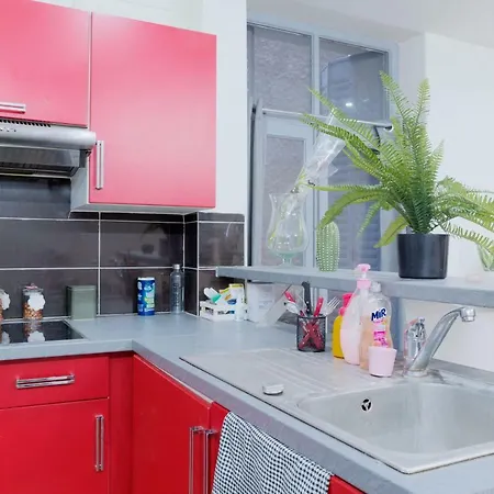 Appartement **central** Nice Flat In The Peninsula!