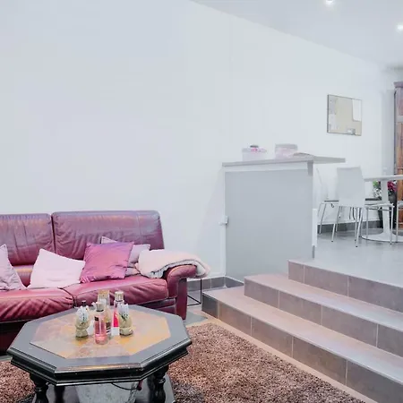 Appartement **central** Nice Flat In The Peninsula!